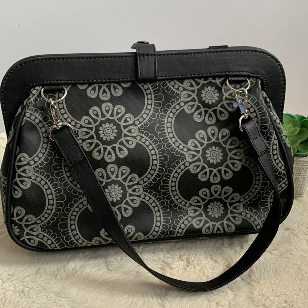 PETUNIA pickle bottom paisley black/gray diaper bag and gray/white wipes clutch